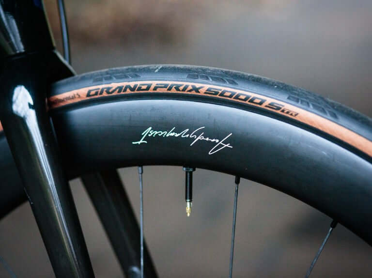 Revolutionizing Cycling: Unveiling the Continental Grand Prix 5000 S. Tr. Tubeless Tires - LafoBikes
