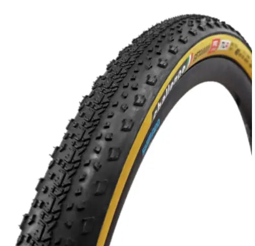 Challenge Getaway Pro TLR gravel tire 700c handmade tubeless ready clincher tire for mixed terrain adventure bikes