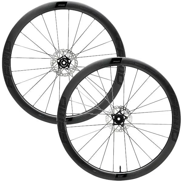 FFWD RYOT44 Disc Carbon Tubeless Ready Wheels for road bikes – aerodynamic lightweight carbon wheelset