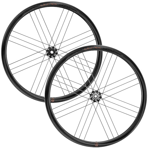 Campagnolo Bora Ultra WTO 33 Disc Brake Tubeless Ready carbon wheels for lightweight speed and performance